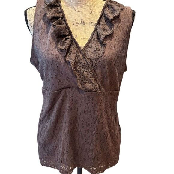 Covington Tops - Covington Women's XL Brown Lace Sleeveless V-Neck Blouse Ruffle Accent